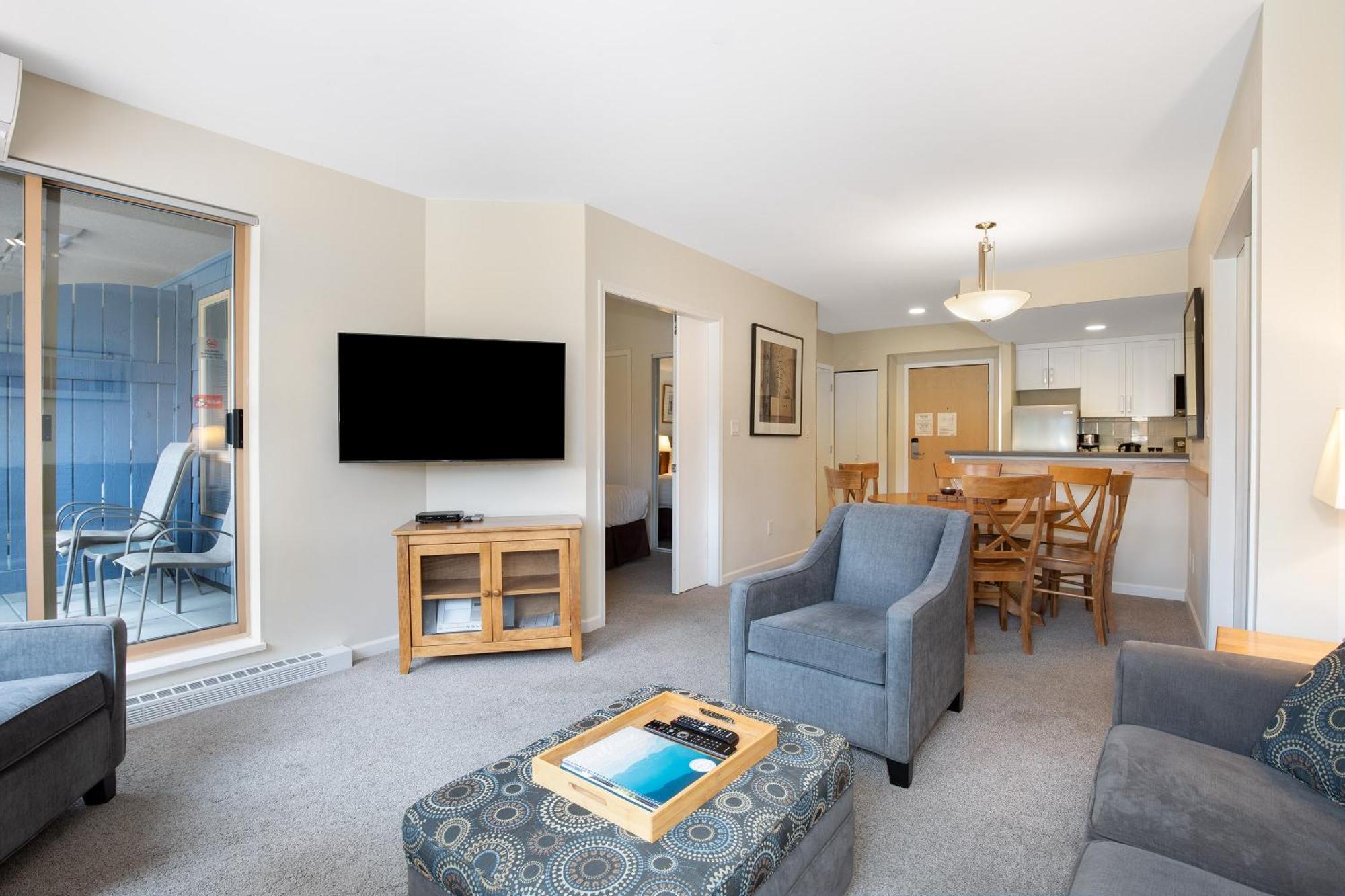 Tyndall Stone By Whiski Jack Appartement